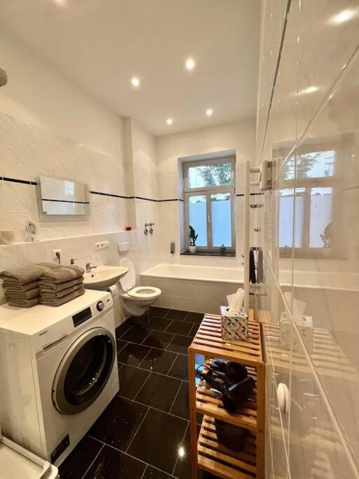 Firstclass 2R_Apartment In Λειψία Εξωτερικό φωτογραφία