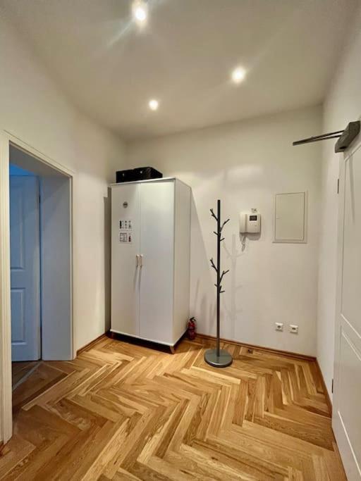 Firstclass 2R_Apartment In Λειψία Εξωτερικό φωτογραφία